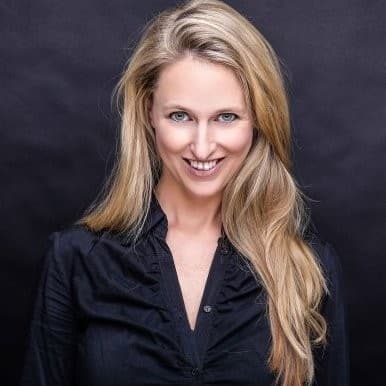 Julia Scharwatz