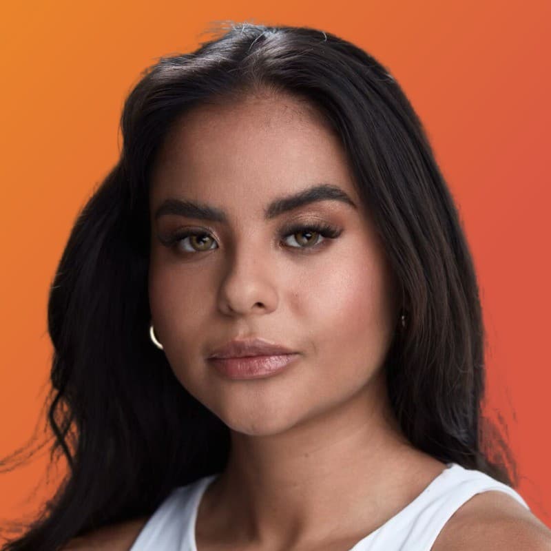 Lara Acosta 